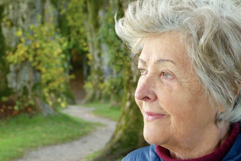 Que rechercher dans les maisons adaptées aux personnes âgées ?